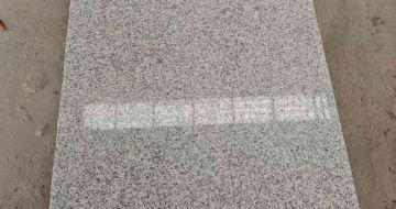 阳泉芝麻白光面毛板