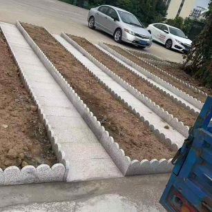 阳泉芝麻白花边石