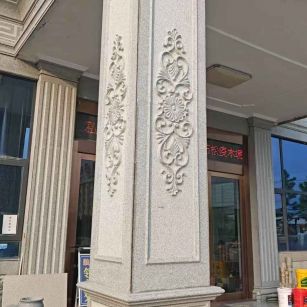 阳泉芝麻白别墅雕刻柱子  黄金麻