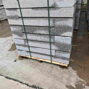 阳泉芙蓉白路牙石，马路牙子