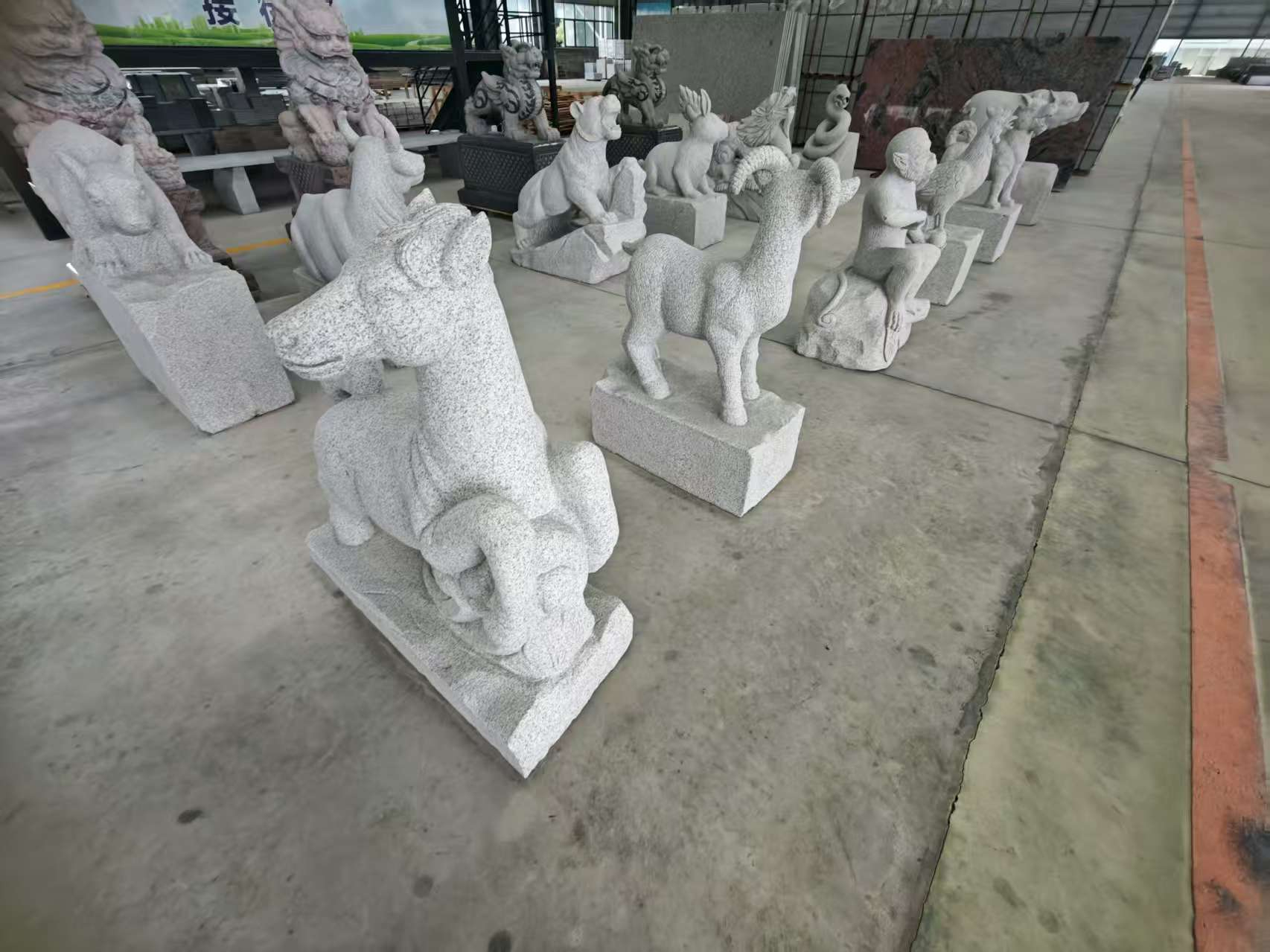 阳泉芝麻白雕刻 十二生肖 异形雕刻