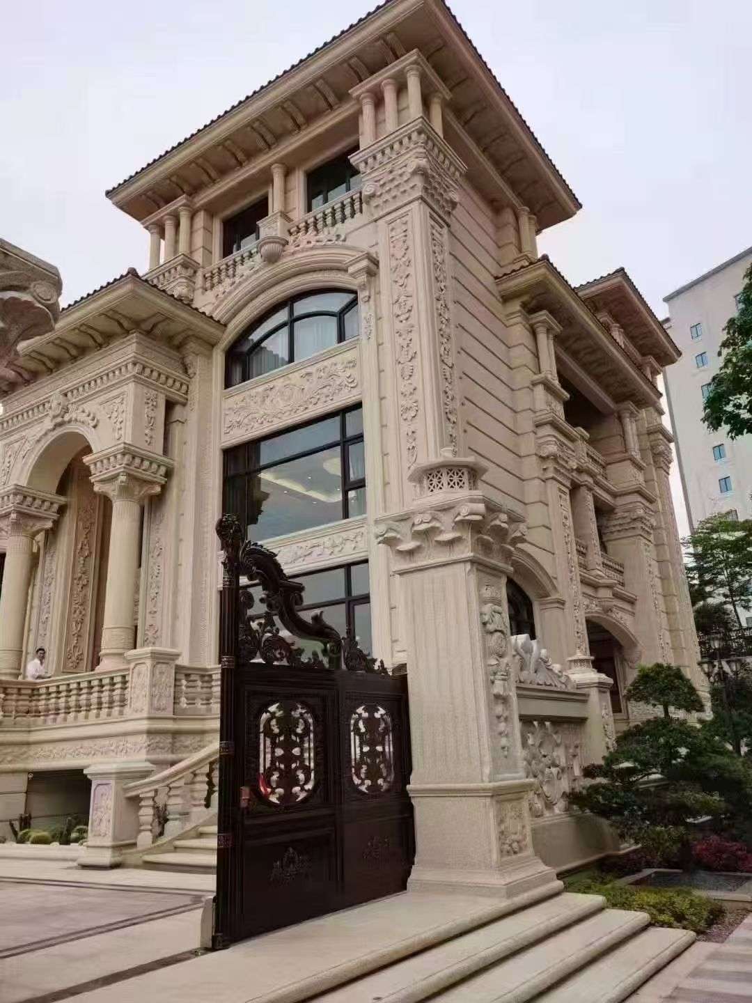 阳泉黄金麻别墅外墙异形定制