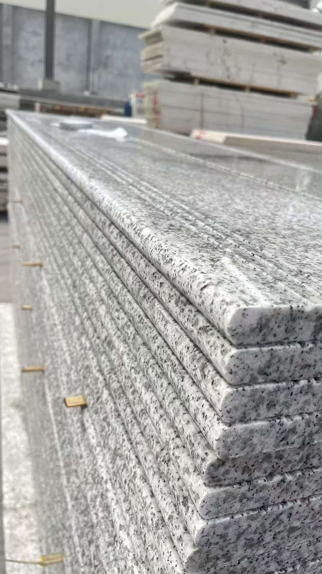 阳泉芝麻白楼梯踏步 花岗岩楼梯板材